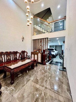 đường 12m có lề, 5 tầng, 4x16, thạnh lộc 40, quận 12, nhỉnh 8 tỷ