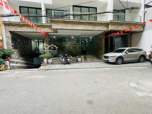 bán nhà trung tâm tây hồ - toà văn phòng - ô tô - 291mx 8tầng giá 150 tỷ - doanh thu 2.5 tỷ/năm