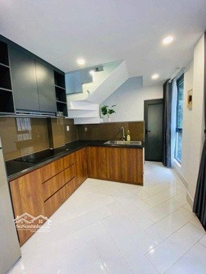 nhà đẹp 4 tầng - ông ích khiêm - quận 11 - ngang 4 mét - xe hơi đến cửa - chỉ 7,x tỉ