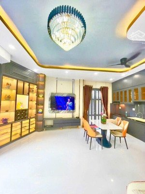 bán nhà góc 2 mặt hẻm huỳnh tấn phát thị trấn nhà bè 55m2 4 tầng giá 6,6 tỷ