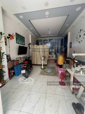 chỉ 7,5 tỷ - nhà 2 tầng xe hơi vô nhà - 70m2 - hẻm xe hơi gần 7m cách mặt tiền nvl quận 6 chỉ 40m