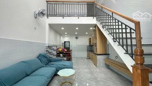 giá chỉ 3,1tỷ nhà mới tinh hẻm nguyễn khuyến full nội thất- vĩnh hải- nha trang