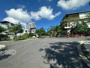 bán lô góc 2 mặt tiền đường bằng lăng 2 - dt 255m - gọi đàm tiến