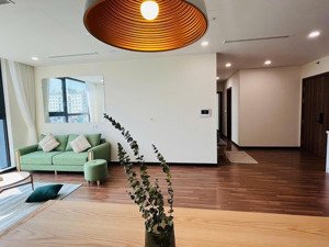 giá siêu tốt! chủ nn cần bán căn hộ chung cư 108m2 tại mipec rubik 360, giá 13 tỷ bao phí