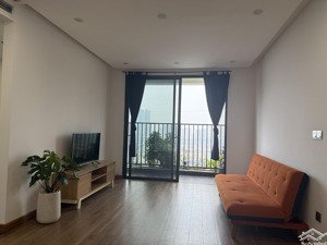 chính chủ gửi bán căn hộ 82,6m2 view starlake thoáng vĩnh viễn tại 6th element, bán gấp 11,5 tỷ