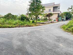 Bán dãy trọ 12 phòng KDC Phúc Giang , xã Long Định dt 221m2 đã hoàn công giá 2,7 tỷ