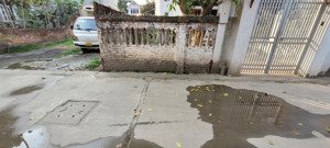 duy nhất 1 lô 86m bám quốc lộ 6 tại phố gốt, phú nghĩa, hà nội.