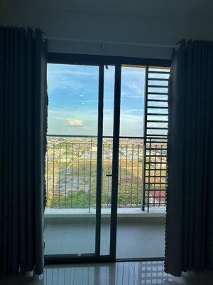 bán gấp căn 2pn giá ngộp đã có sổ, hỗ trợ vay, nhà mới view đẹp có hồ bơi công viên rộng