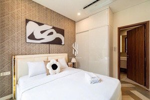 bán căn hộ 1pn 1wc toà galleria metropole 13,7 t lh mỹ linh 