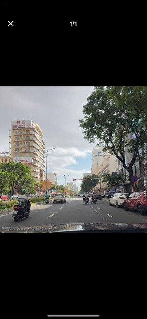 bán toà nhà 14 tầng mặt tiền nguyễn văn linh - dt 1300m - gọi đàm tiến