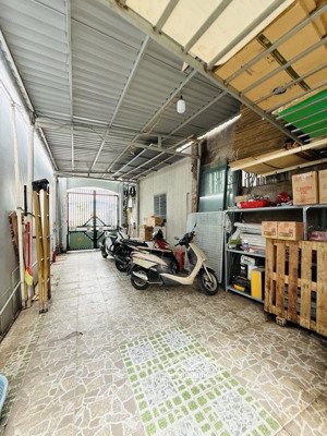 hẻm 8m xe hơi vô nhà - 2 tầng - 120m2 nguyễn văn đậu chỏ 8,6 tỷ