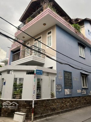 cực tốt, nhà 2mt hxh cách mạng tháng tám, p.5 tb, dt: 4.4x16m nhà 2 tầng chỉ 9.2 tỷ