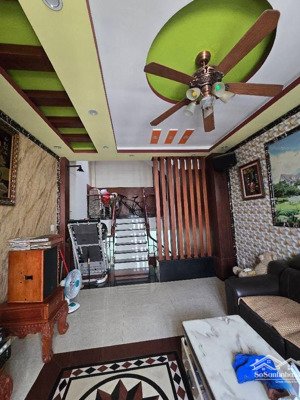 mặt tiền bình tân, 1trệt 3lầu, 5 phòng ngủ, đường 12m- nhà gần aeon tân phú. chỉ 8.ty nhỏ xíu