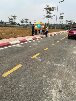 siêu phẩm đầu tư hiện tại vẫn là bds tại hoà lạc với giá từ 3,2 tỷ/lô.