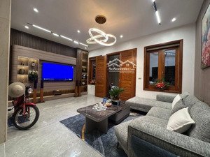 siêu phẩm! tạ quang bửu 50m, 6 tầng, thang máy, ô tô sát nhà, hơn 15 tỷ