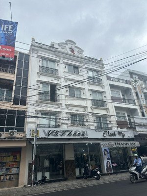 cần cho thuê nhà mặt tiền 01 ngô gia tự vị trí kinh doanh đắc địa