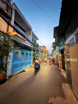 bán nhà riêng ô tô tại nguyễn tư giản, 4,38 tỷ, 44 m2, view đẹp, nhiều tiện ích