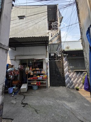 nhà trọ 1 trệt 1 lầu gần chợ dĩ an 2, phường an bình, tp dĩ an