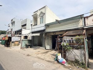 bán nhà phố liền kề ngang 10m gần đường hồ bá phấn