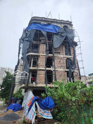 em bán nhà xây thô phân lô, ôtô kinh doanh vỉa hè, dt 52m2, 6 tầng, 15.6 ty