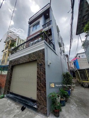 bán nhà quận 7 sát mặt tiền phú thuận ngang 5m dài 14m nhà 3 tầng 4 phòng chỉ 6 bị tỷ