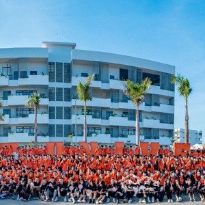 4.95tỷ/102m2 bán lô đất kđt fpt ngay cổng đại học , dân trí cao , điện âm 100%