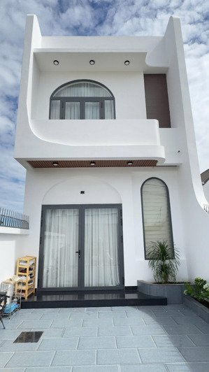 bán nhà bảo lộc - nhà mới xây 1 trệt 1 lầu full nt - mt nguyễn trãi trung tâm phường 2 tp bảo lộc.