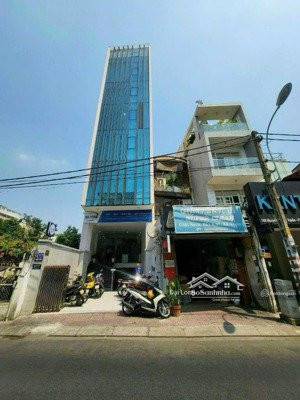 bán tòa chdv mt nguyễn trọng tuyển quận phú nhuận hđt 70tr/tháng giá 36 tỷ.