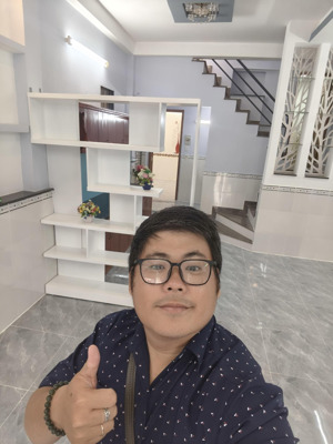 nhà đẹp hẻm ô tô hẻm 154 âu dương lân. 1 trệt 1 lầu - 4 phòng ngủ. sổ - đông nam - 7.8 tỷ. lh em tú