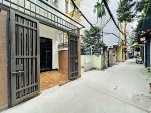 hàng hiếm tại ngõ 58, nguyễn khánh toàn, 15,9 tỷ, 47m2, 3pn, 3wc, 4 tầng