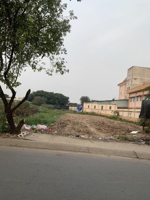 bán 4000m2 đất mặt tiền võ thị hồi, hóc môn, 15tr/m2