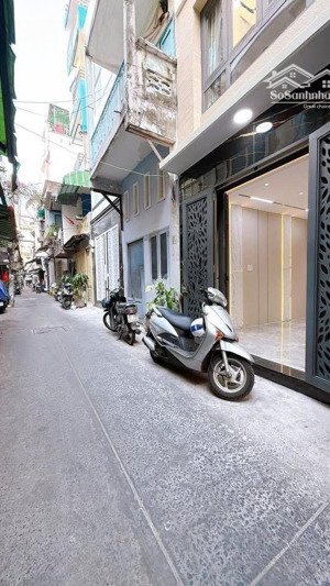 bán nhà 4 tầng vào ở ngay. khu hoàng diệu. đường vào 4m