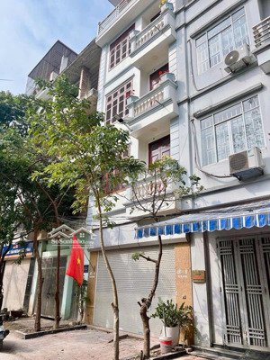 gía rẻ! bán nhà mỗ lao, diện tích 60, 5 tầng, ô tô tránh, nhà đẹp, giá đầu tư 15,5 tỷ.