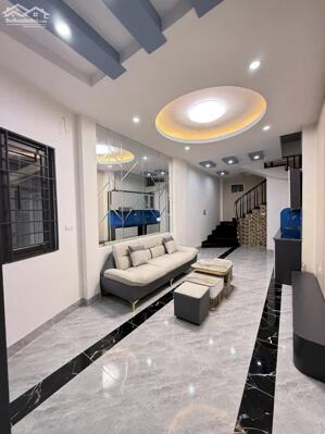 Nhà đẹp đầy đủ nội thất ở ngay Phú Mỹ 36m2, 5T, giá tốt