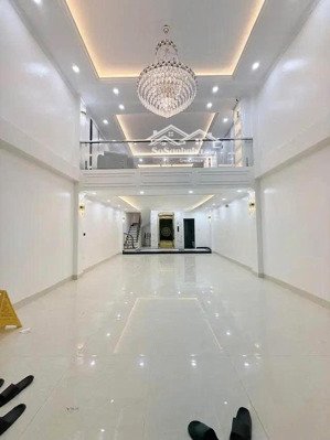 bán nhà mặt phố tam trinh,ô tô tránh,diện tích 80m,7 tầng có thang máy,giá bán 28 tỷ