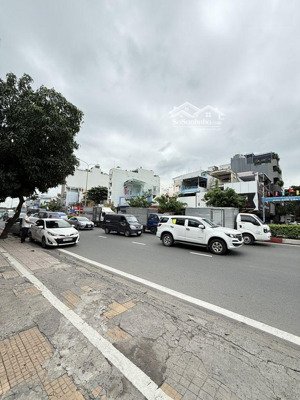 mt cộng hòa vip tb, dòng tiền ổn định, dòng tiền ổn định 200m triệu/tháng.