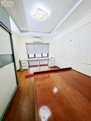 Nhà mặt ngách 20 ngõ Trại Cá (ngõ 323 Trần Đại Nghĩa), 70m2 x 5T, giá 24 tỷ, 0985868893