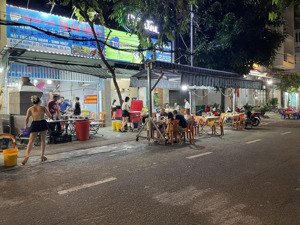 cần bán nhà mặt tiền 50 - 52 đường số 7, lãnh binh thăng, phường 8, quận 11, vị trí vàng kinh doanh