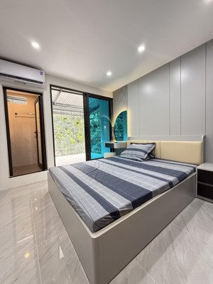 bán căn hộ 3pn đầy đủ nội thất tại kim liên, phương liên, đống đa giá ưu đãi 4,6 tỷ, 116m2