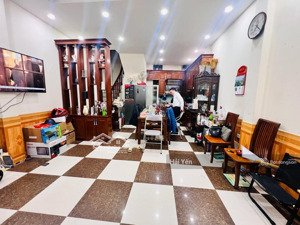 nhà đẹp xuân thủy - gần phố - 38m2 - 5 tầng - mt 4.6m, giá 10,3 tỷ