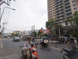 bán nhà 4 tầng - 50m2 - 4pn - hẻm thông thoáng - ngay huỳnh tấn phát quận 7 - khu không quy hoạch.