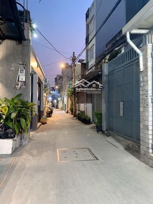 đất hẻm xe hơi - an ninh - chỉ hơn 7 tỷ