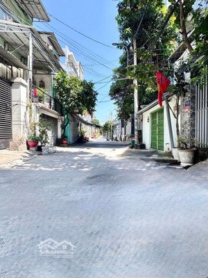 nhà 2 tầng hẻm xe tải an dương vương - an lạc 5x19 có 3pn chỉ 7,4 tỷ sổ đầy đủ