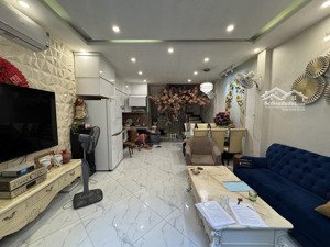 bán gấp nhà lê thanh nghị 41m2 x 4 tầng x 8.3 tỷ | oto đỗ cửa nhà | vài bước chân ra mặt phố