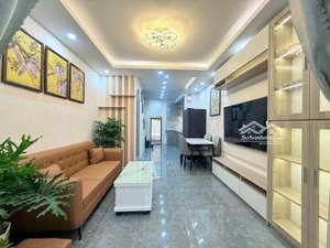 sát ngay mặt tiền- nhà mới đẹp - lê quang định thông trần bình trọng - 46m, 2 tầng 3 pn 3 wc,