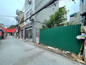 ngay chợ ngọc thụy, 91m2 mt 4.3m, 18.4 tỷ, ôtô tránh