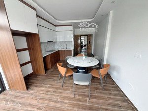 nhà dòng tiền ngõ hoàng an gần lê duẩn 8 tầng thang máy 15 phòng master