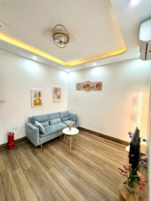 bán ccmn mới đẹp mặt phố hoàng mai, giá rẻ nội thất xịn