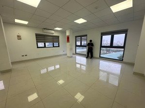 cho thuê sàn văn phòng nguyễn xiển, dt 80m2/tầng, sàn thông đẹp