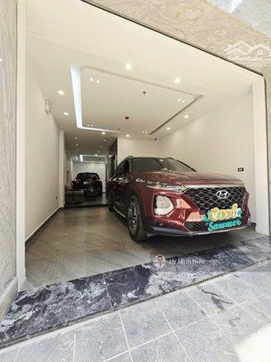 an cư trung tâm cầu giấy - nhà 5t thang máy - gara ô tô - 2 mặt ngõ thoáng - 50m mt 5m !!!